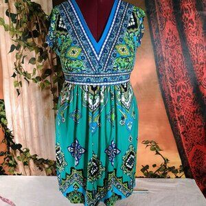 EUC Kiara Sz M Teal Blue Paisley Floral Empire Waist Boho V-Neck Stretch Jersey